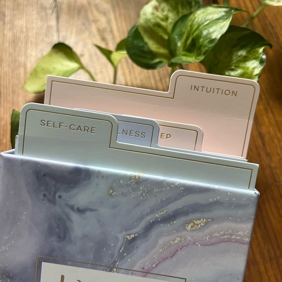 Èccolo “Wellness in a Box” Self Care Cards - Picture 7 of 11